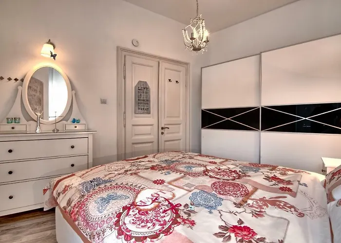 아파트 Luxury With Sea View *