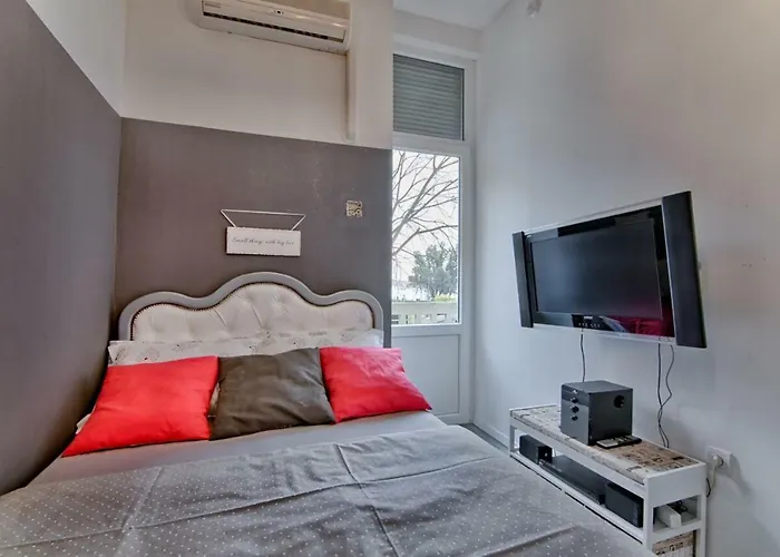 아파트 Luxury With Sea View